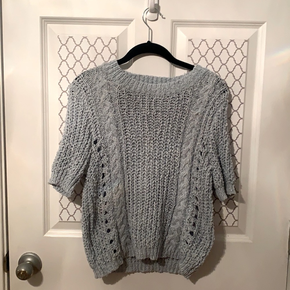 KNITTED SWEATER !!